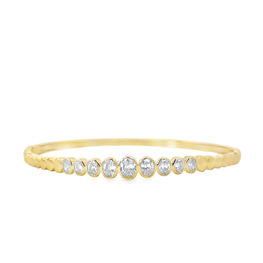 18K Yellow Gold Bangle with Oval Diamonds