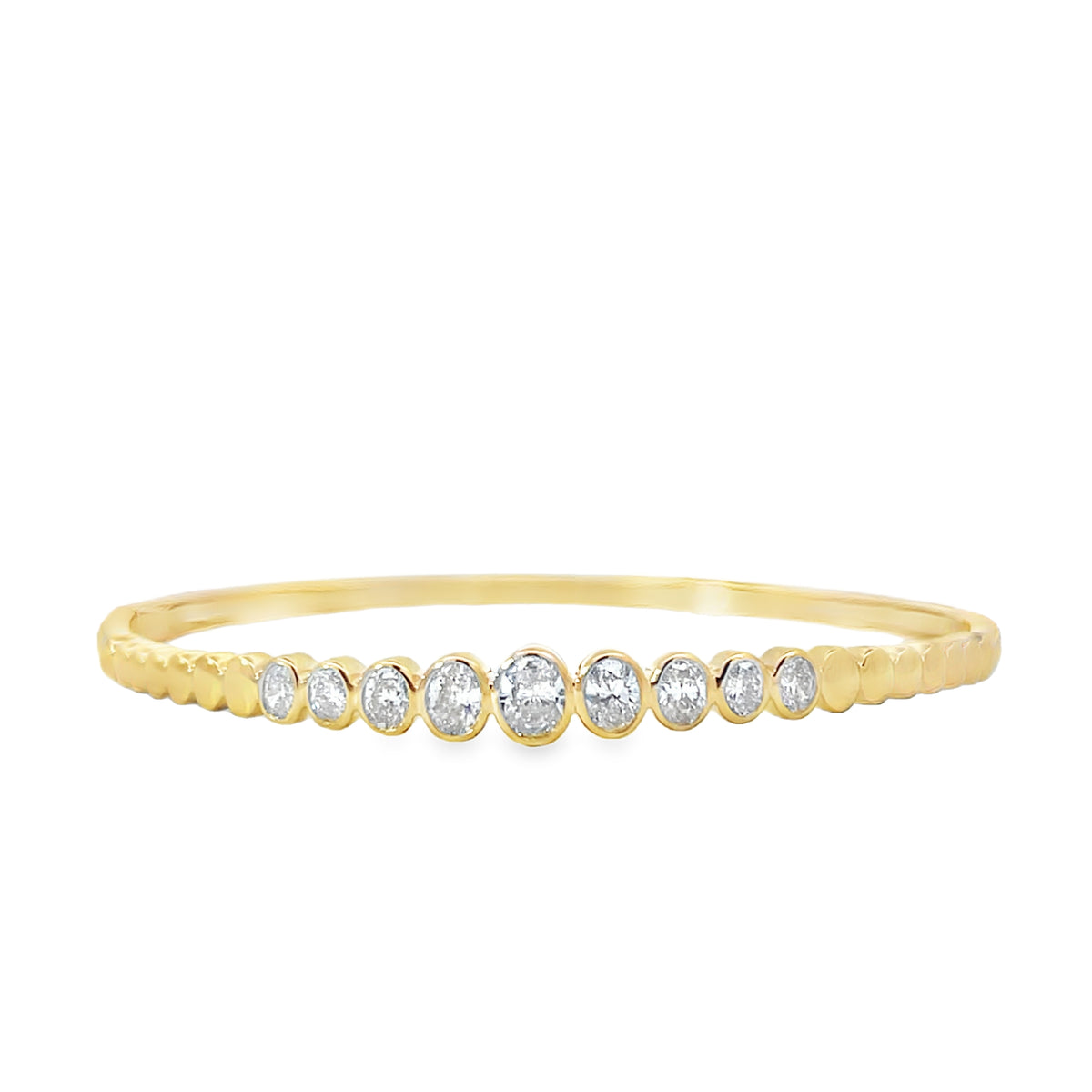 18K Yellow Gold Bangle with Oval Diamonds