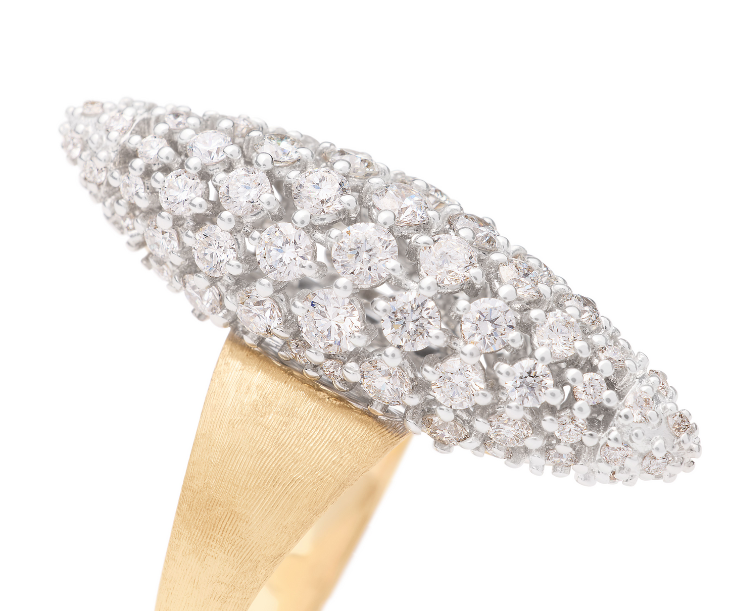 An 18K yellow gold ring full of volume, featuring a central oval shape pavé-set diamond element. The shank is finely hand-engraved using the ancient Florentine technique, which gives our gold a fine, brushed texture. That allows their powerful radiance to emanate