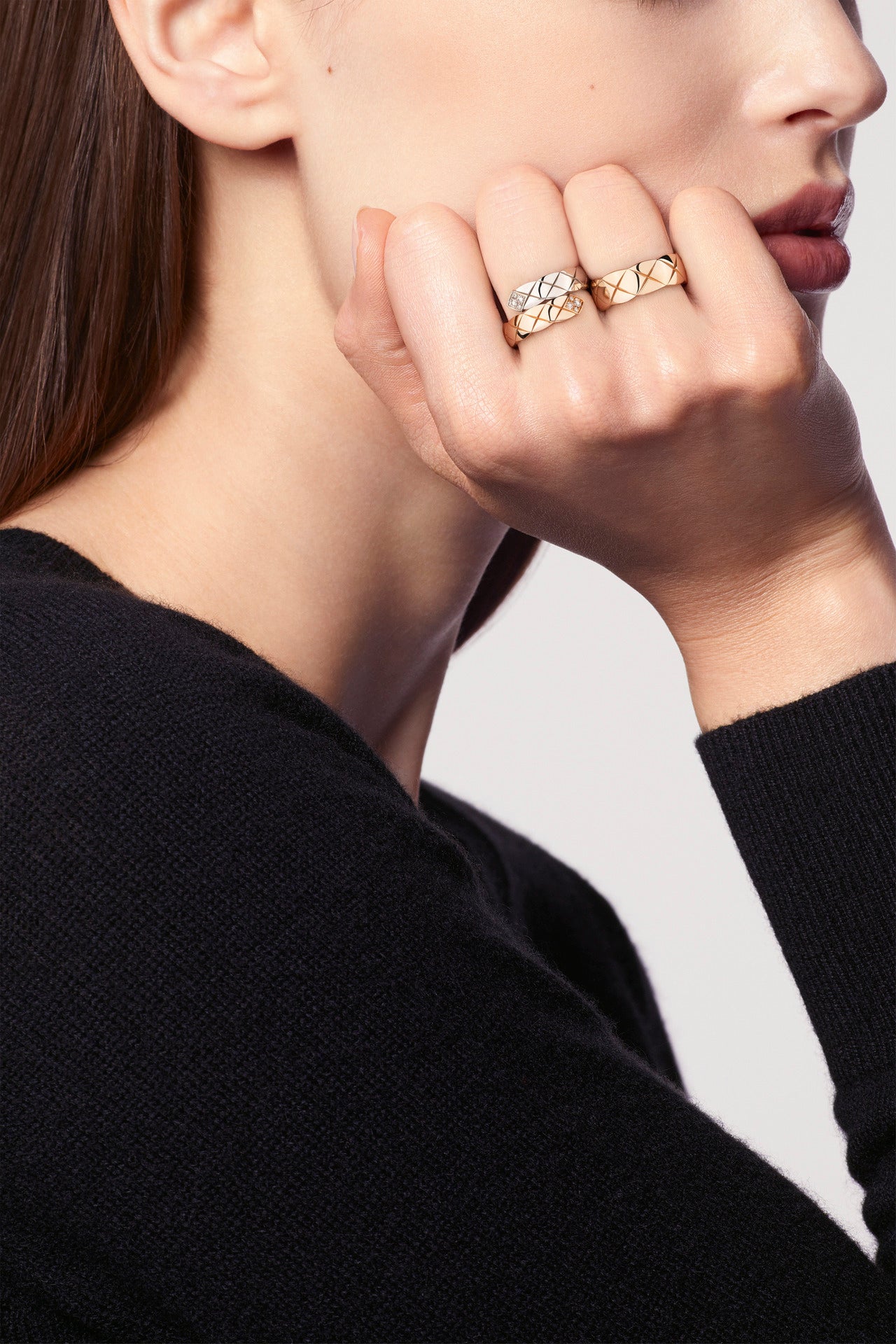 CHANEL COCO CRUSH RING QUILTED MOTIF SMALL VERSION