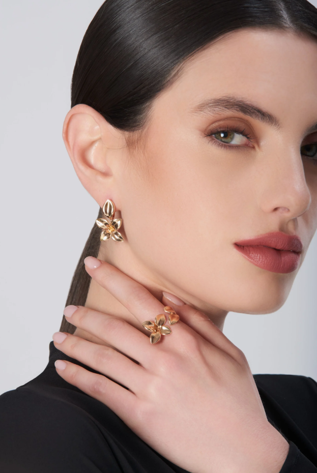 PASQUALE BRUNI 18KR GIARDINI SEGRETI FIVE LEAF EARRINGS