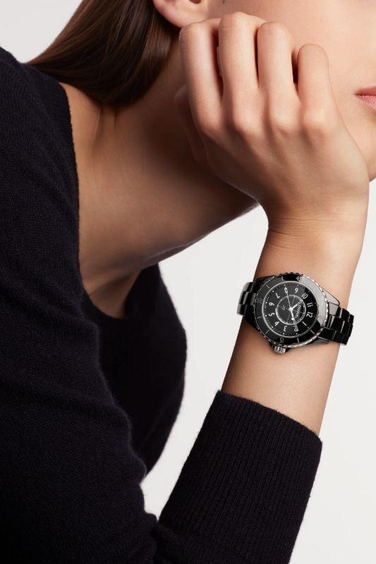 CHANEL J12 WATCH, 33MM