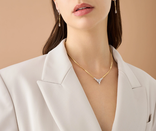 MARCO BICEGO 18KY MARRAKECH NECKLACE WITH DIAMOND V-CLUSTER