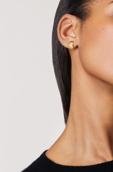 CHANEL COCO CRUSH EARRINGS, QUILTED MOTIF