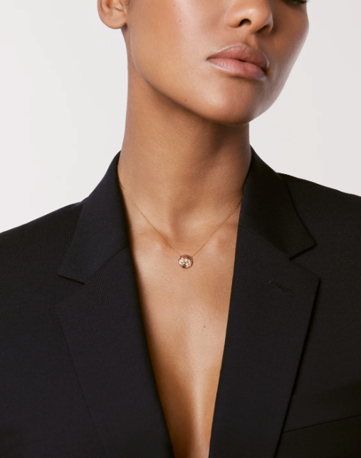 CHANEL EXTRAIT DE CAMÉLIA NECKLACE