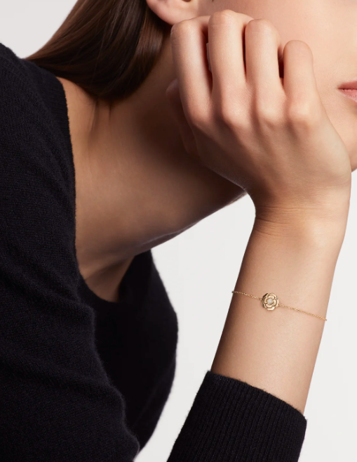 CHANEL EXTRAIT DE CAMELIA BRACELET