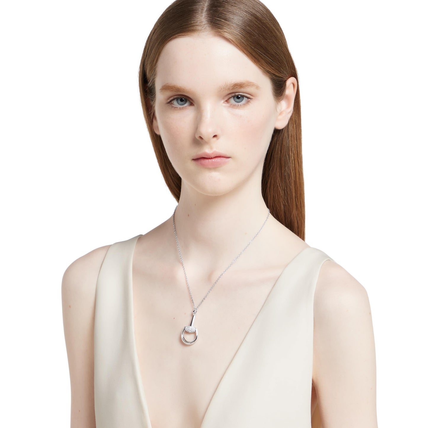 18KW HORSEBIT DIAMOND NECKLACE