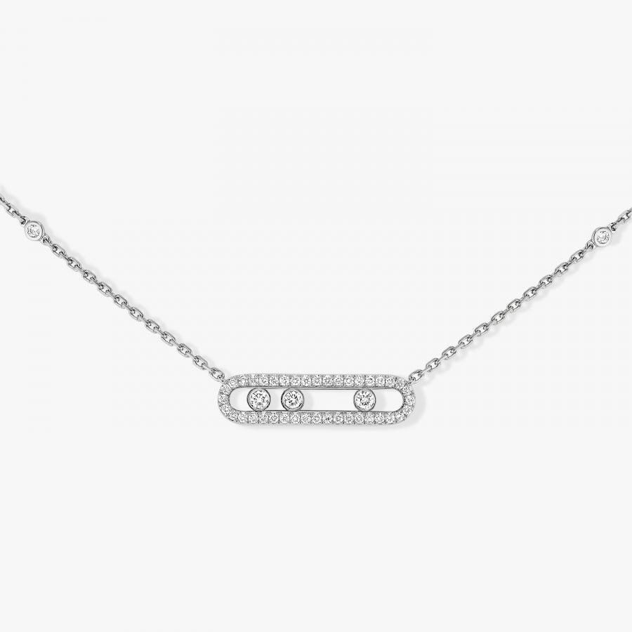 In this pavé version, the Baby Move necklace in 18 karat white gold is part of Move, the signature collection of the Maison Messika.