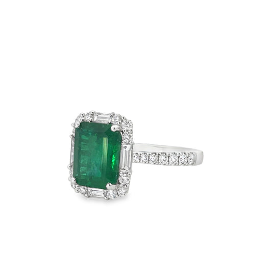 18KW EMERALD CUT EMERALD RING WITH MIXED SHAPE DIAMONDS