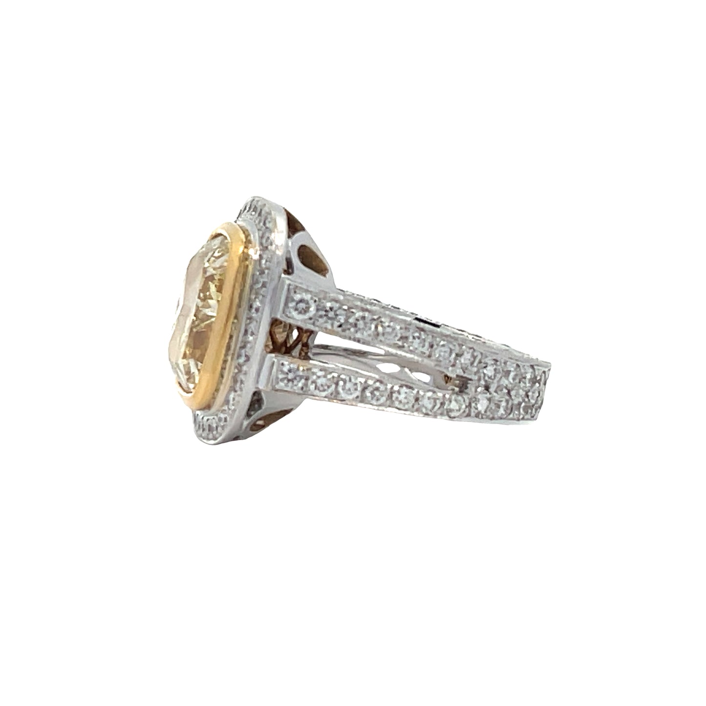 18KW FANCY YELLOW CUSHION COCKTAIL RING