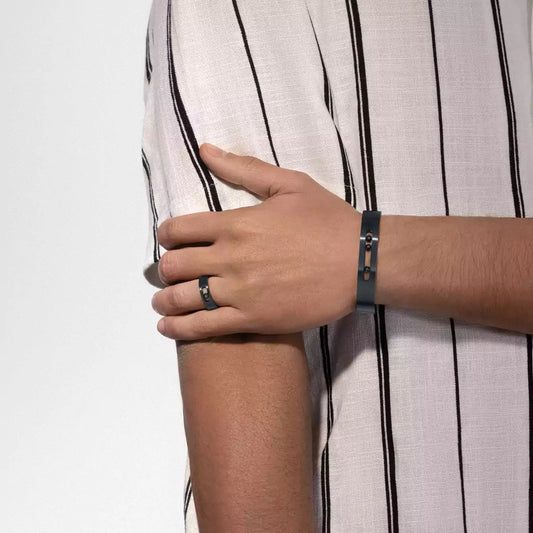 MESSIKA MOVE TITANIUM BLACK DIAMOND CUFF