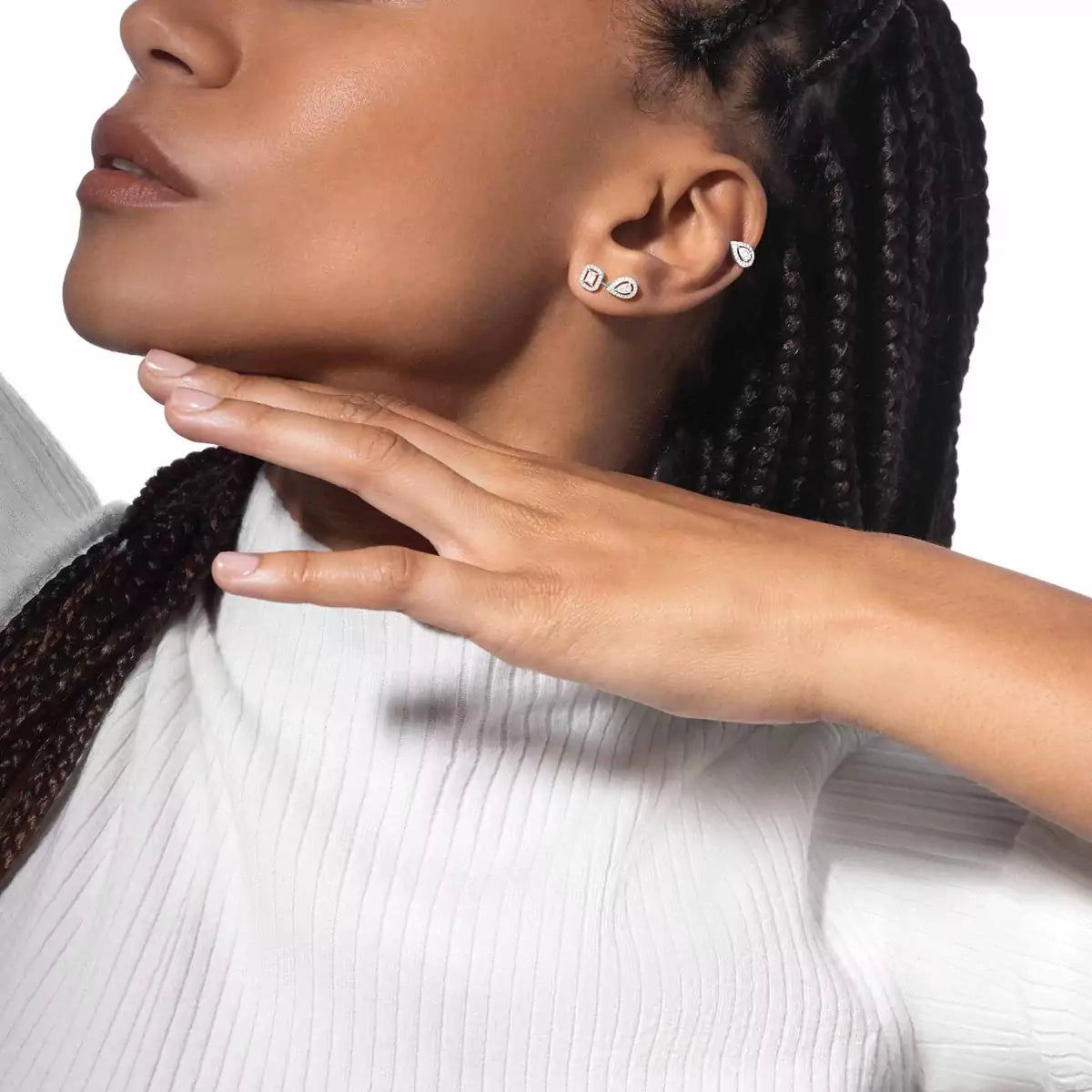 These My Twin 1+2 earrings in 18 karat white gold are part of the My Twin collection.