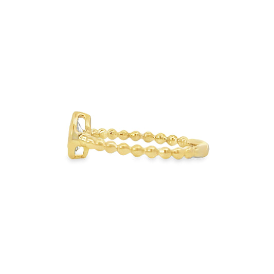 18KY SOLITAIRE RING WITH PEAR CUT DIAMOND