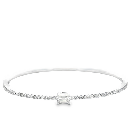 18KW DIAMOND BANGLE WITH EMERALD CUT DIAMOND STATION