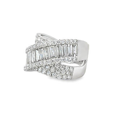 18KW DIAMOND CRIS-CROSS RING