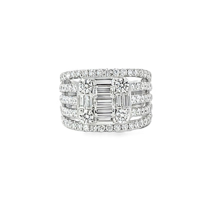 18KW DIAMOND FASHION RING
