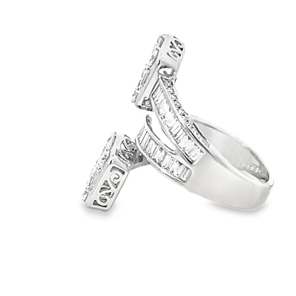 18KW DIAMOND MULTI-STONE BYPASS RING