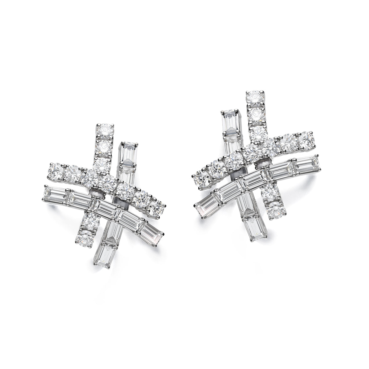 LEO PIZZO 18KW DIAMOND CRISS CROSS EARRINGS