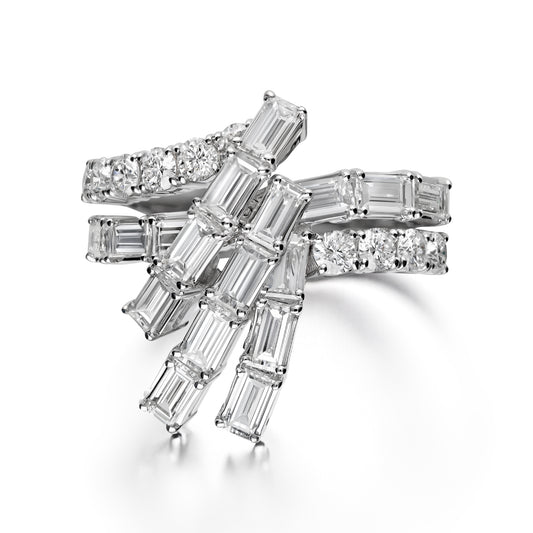 LEO PIZZO 18KW ROUND AND BAGUETTE DIAMOND RING
