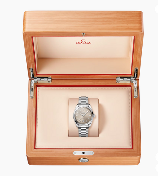 38MM SEAMASTER AQUATERRA SHADE SANDSTONE DIAL