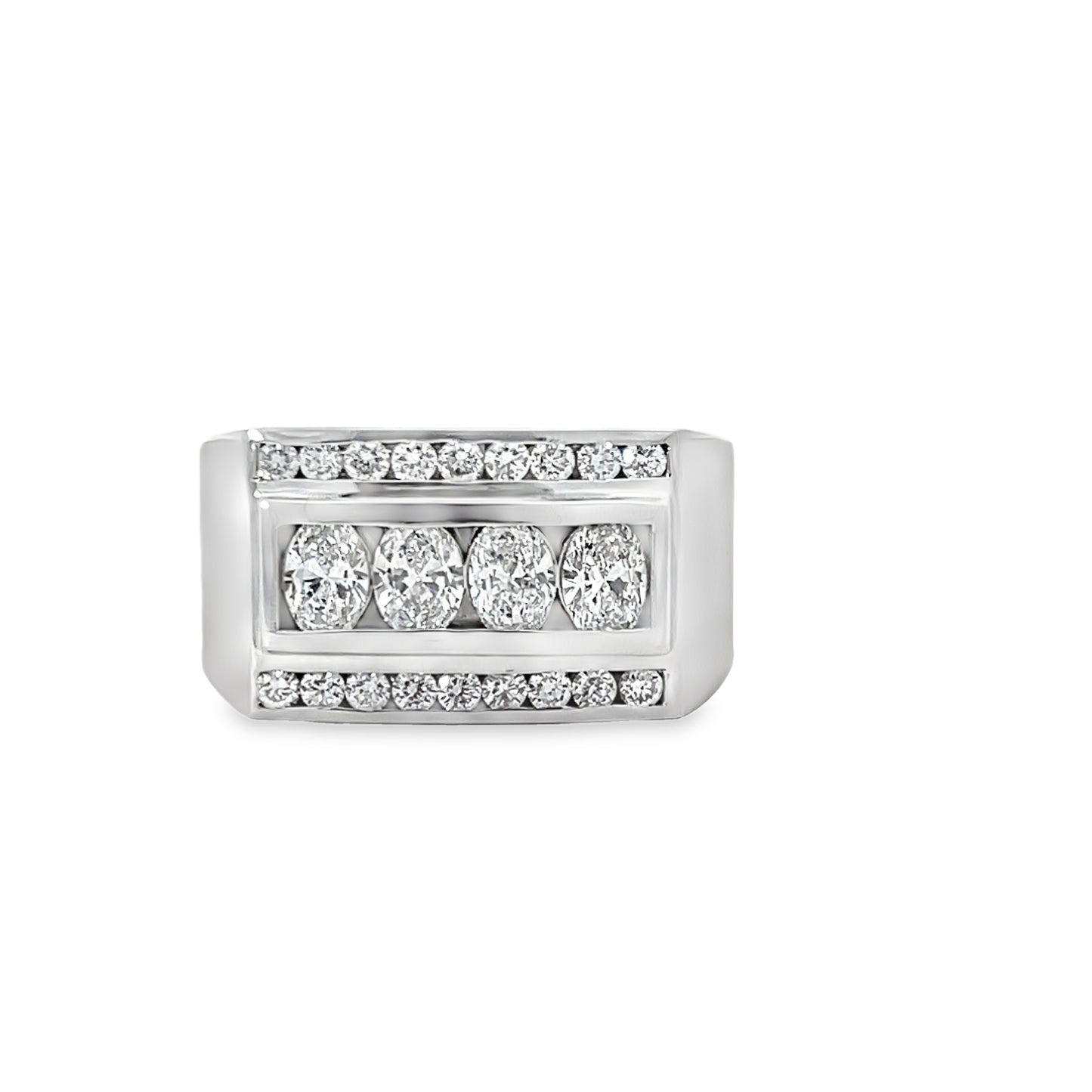 18KW MENS ROUND AND OVAL DIAMOND RING