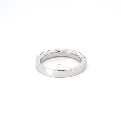 18KW 7 PRONG DIAMOND HALFWAY BAND