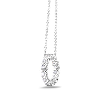 18KW DIAMOND CIRCLE PENDANT ON CHAIN