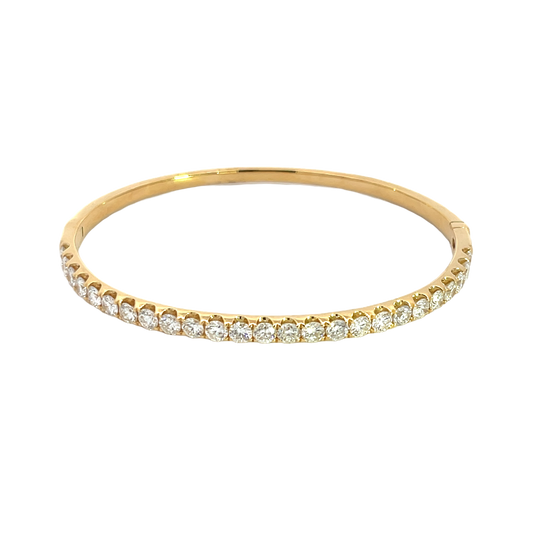 18KY OVAL HALFWAY DIAMOND BANGLE
