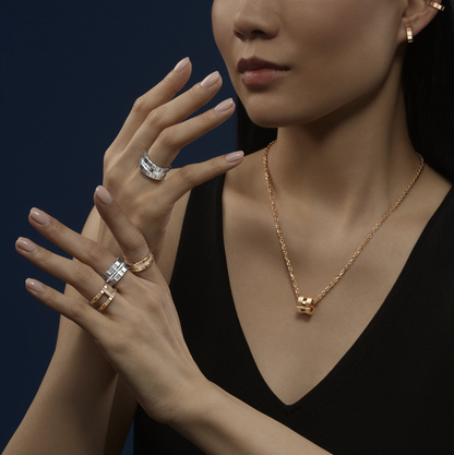18KR ICE CUBE DIAMOND RING