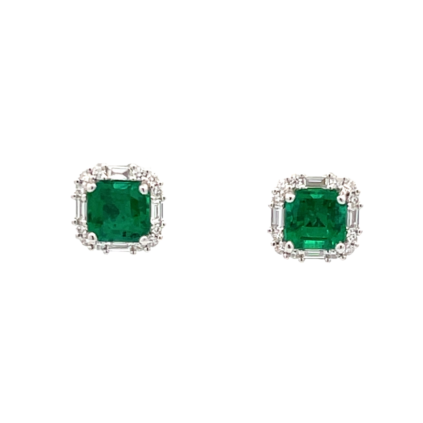 18KW EMERALD 1.61CT 6BG DIA .17CT  DIA .16CT EAR