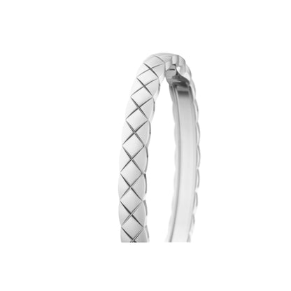 CHANEL COCO CRUSH BRACELET QUILTED MOTIF