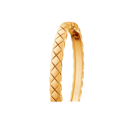 CHANEL COCO CRUSH BRACELET QUILTED MOTIF