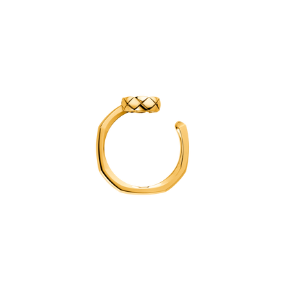 CHANEL COCO RING, QUILTED MOTIF