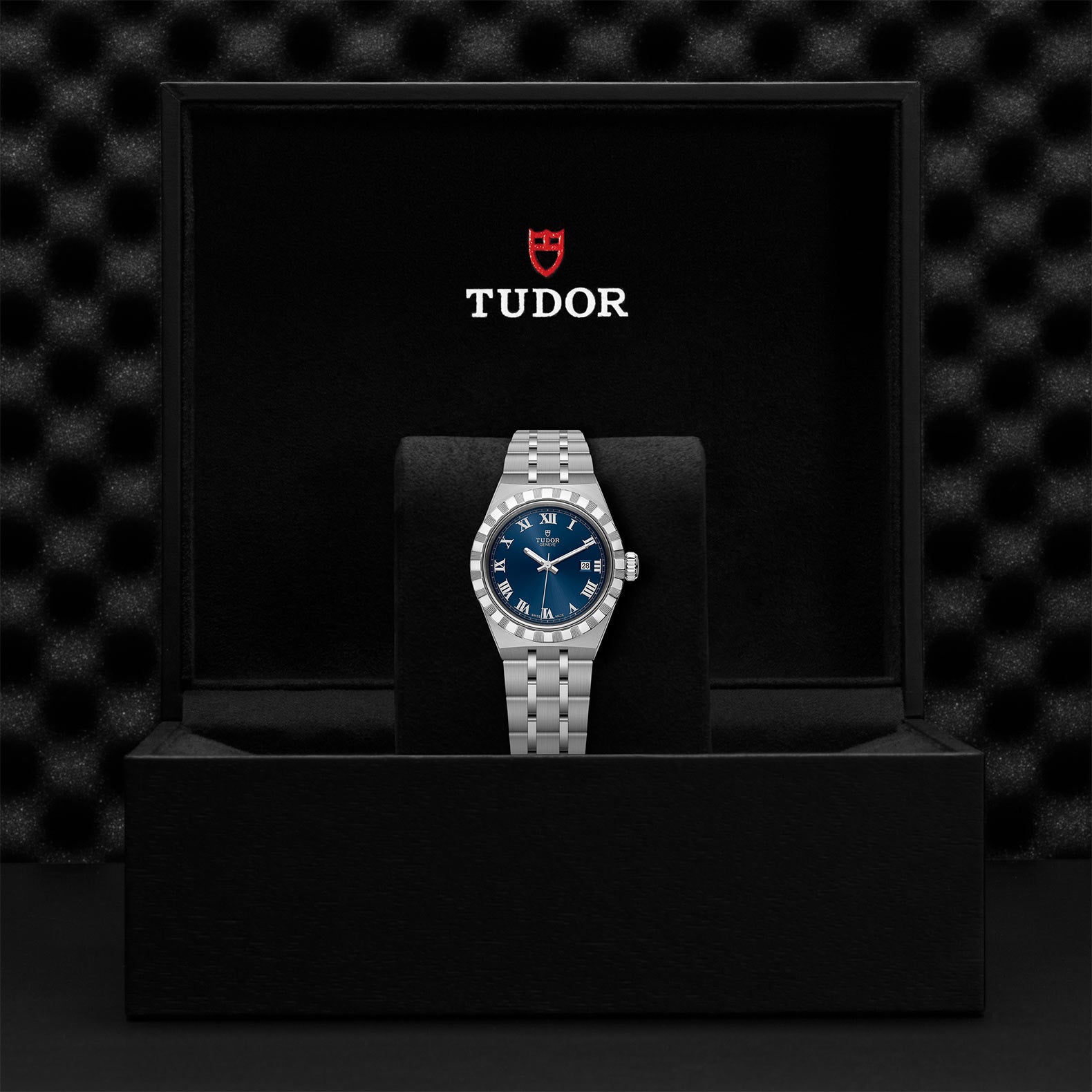 Tudor Royal