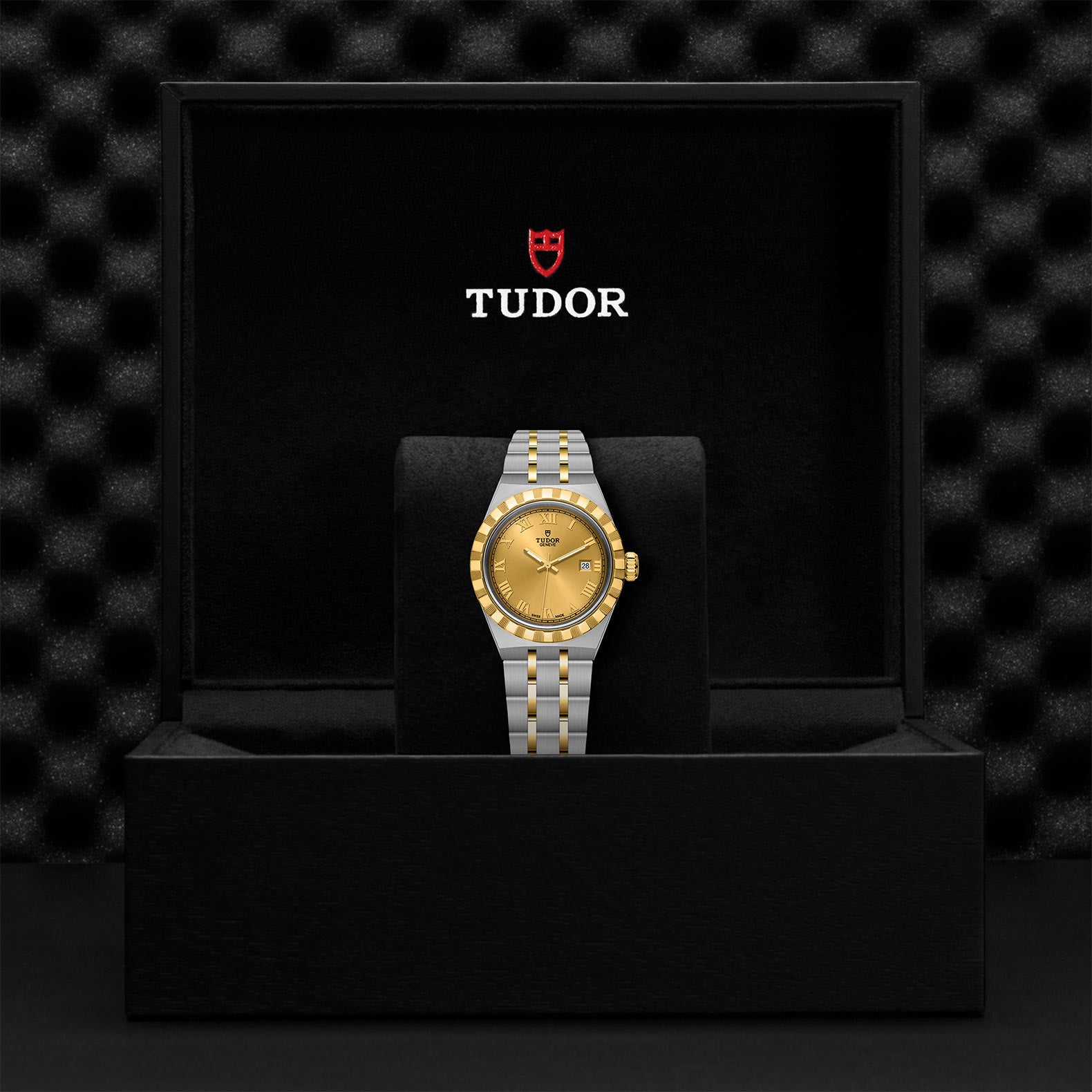 Tudor Royal
