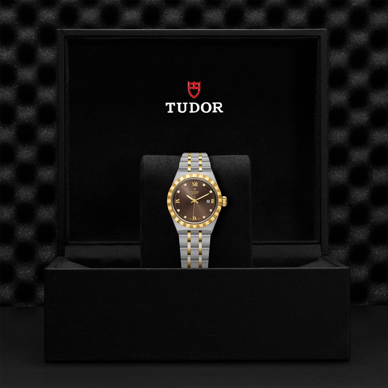 Tudor Royal