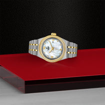 Tudor Royal