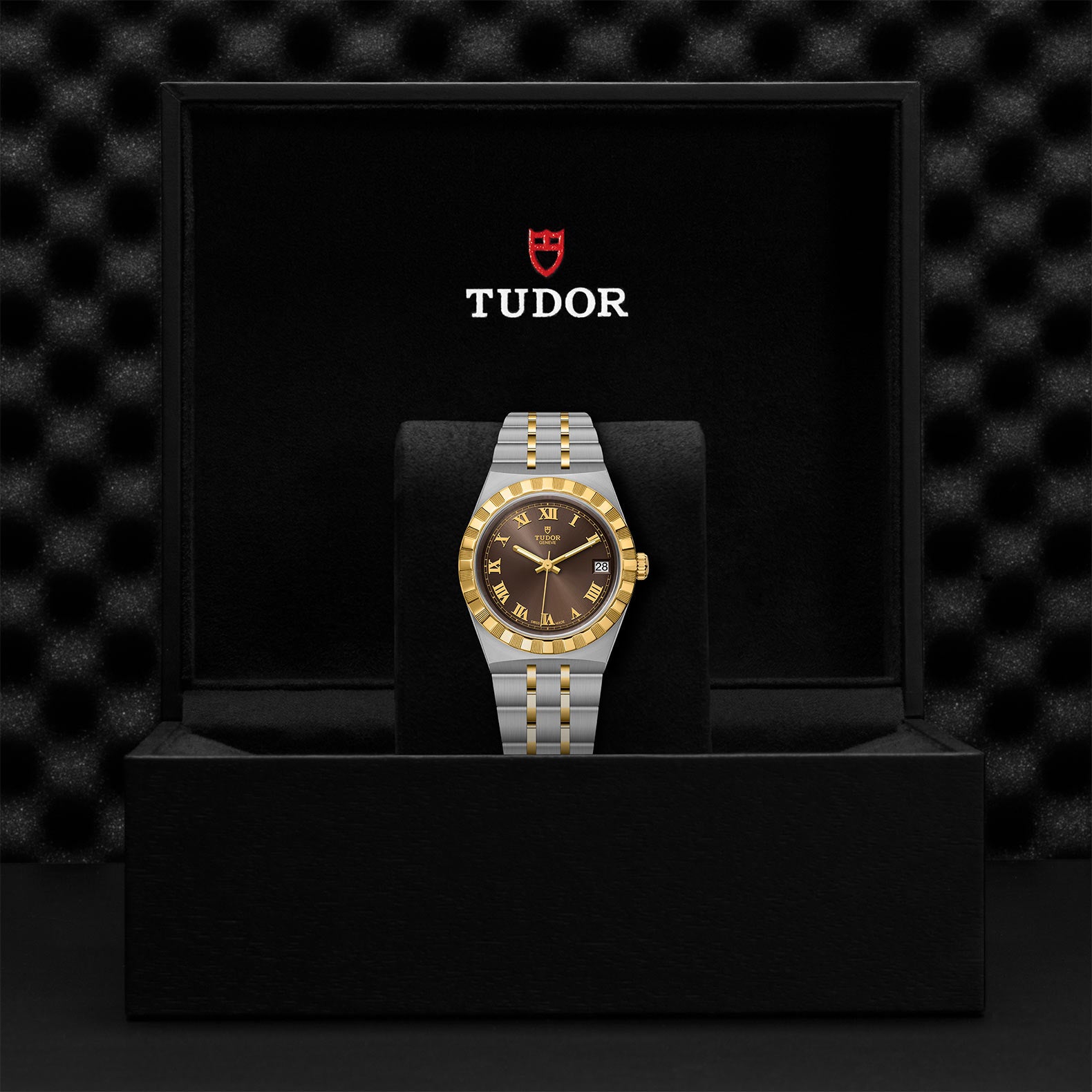 Tudor Royal