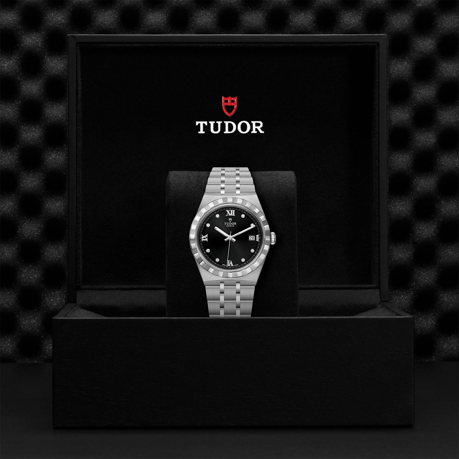Tudor Royal