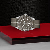 Black Bay 58 925 - Weston Jewelers