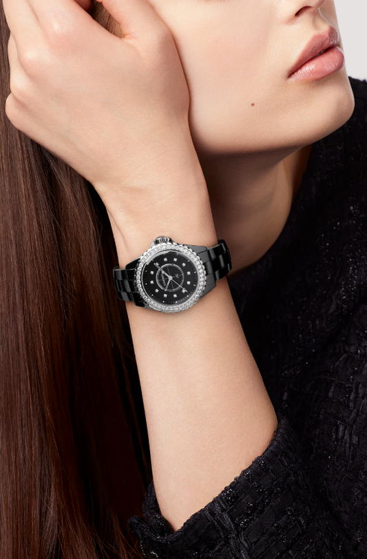 CHANEL J12 WATCH, 33MM