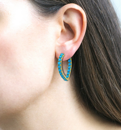 GOSHWARA 18KY TURQUOISE CABOCHON HEART HOOP EARRINGS