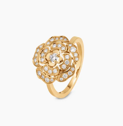 CHANEL 18KY BOUTON DE CAMÉLIA RING