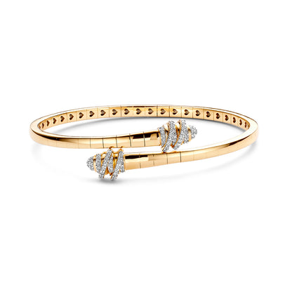 TIRISI 18KY BYPASS FLEX BANGLE W/DIAS