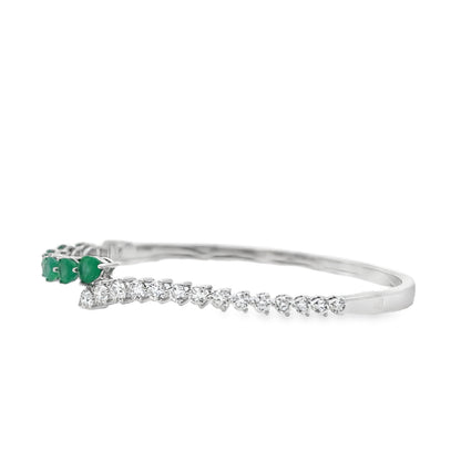 18KW EMERALD AND DIAMOND BANGLE