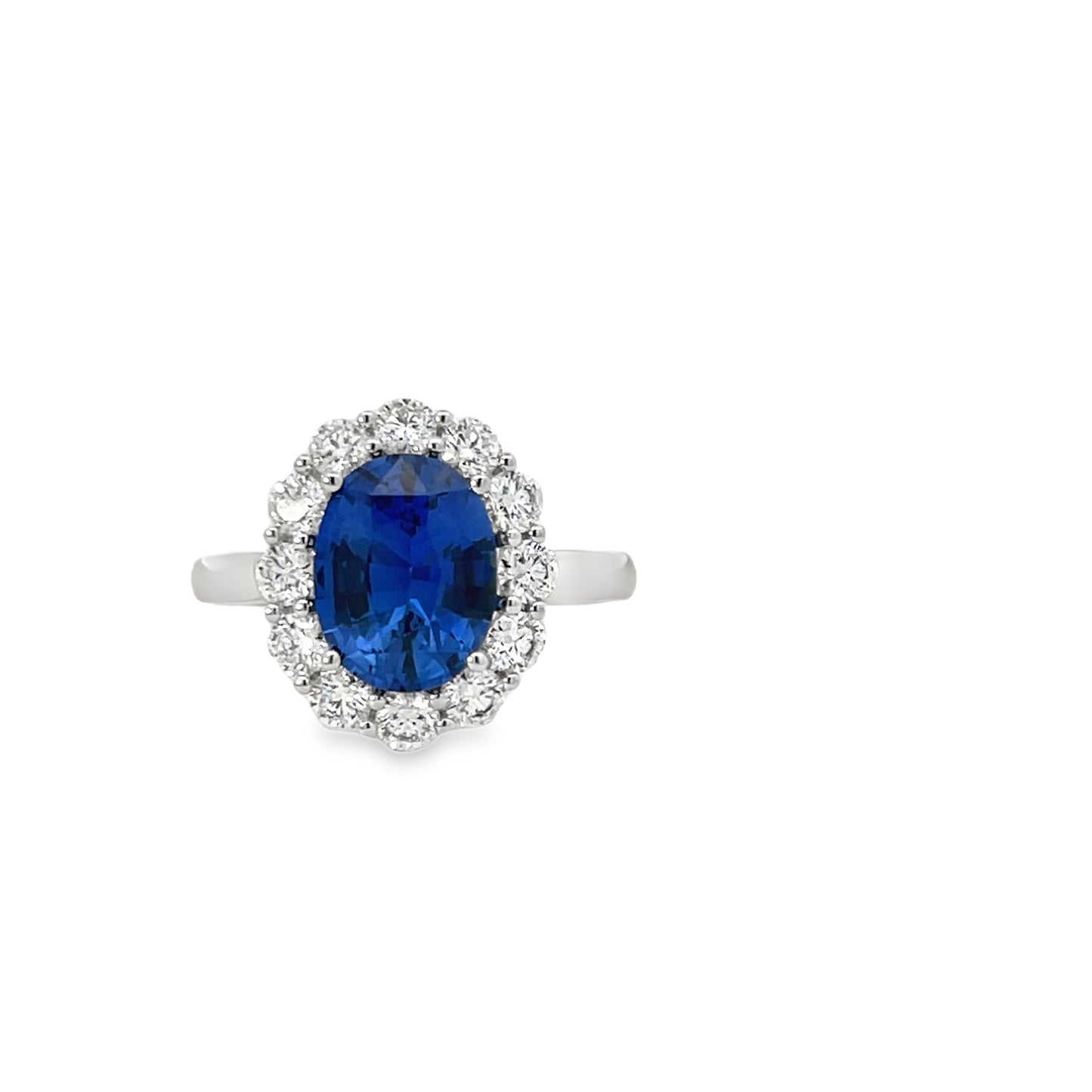 18KW OVAL SAPPHIRE AND DIAMOND RING