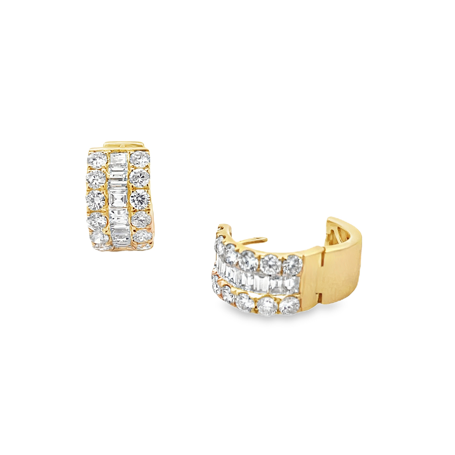 18KY DIAMOND HUGGIE EARRINGS