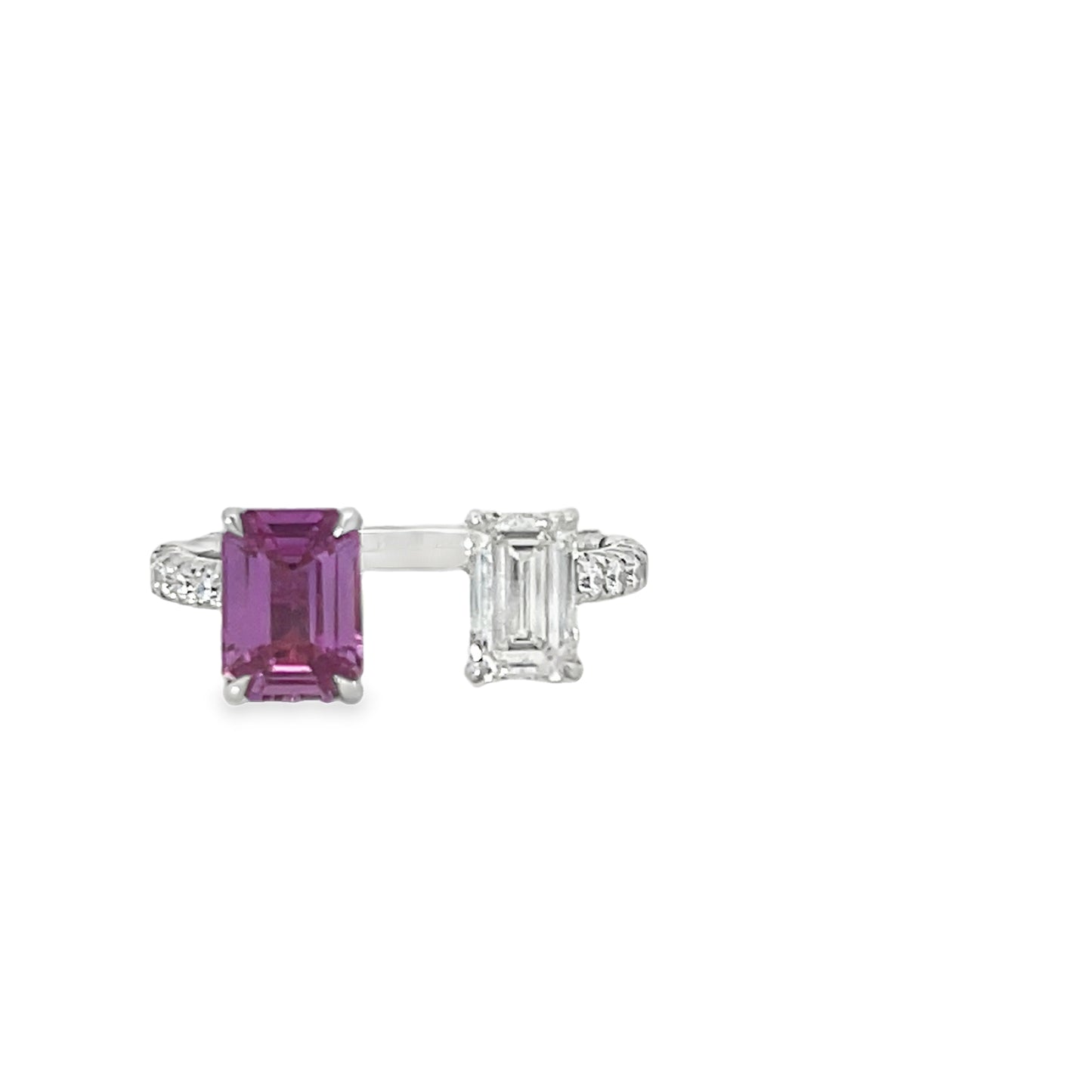 18KW PINK SAPPHIRE AND DIAMOND RING