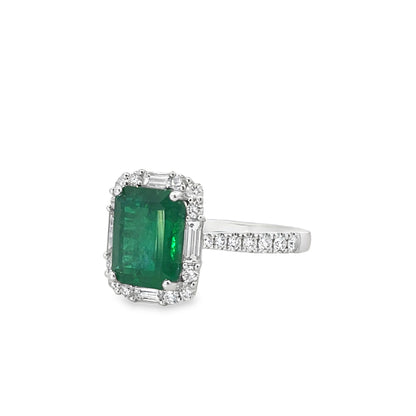 18KW EMERALD CUT EMERALD RING WITH MIXED SHAPE DIAMONDS