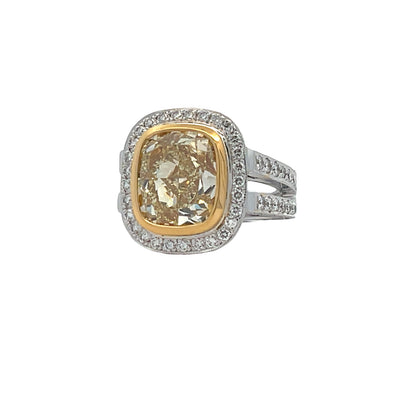 18KW FANCY YELLOW CUSHION COCKTAIL RING